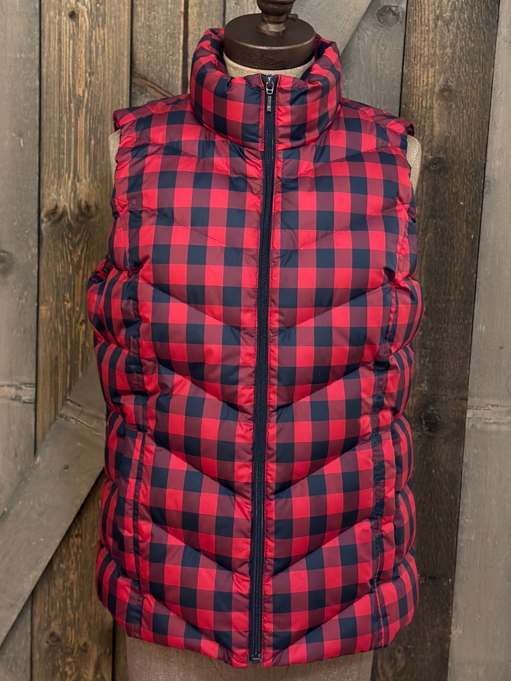 Lands’ End Down Puffer Vest Red Navy Buffalo Plaid Quilted Preppy Winter Small